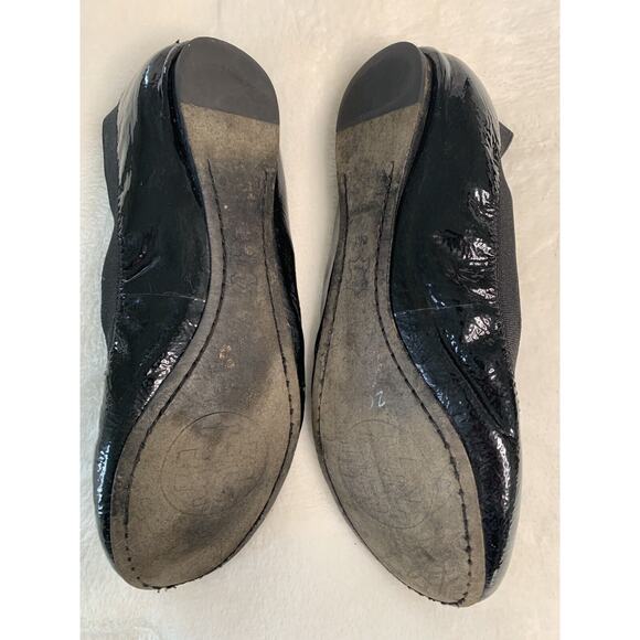 Tory Burch Womens Ballet Flats size 8 M Black Patent Leather Gold Caroline - Picture 3 of 8